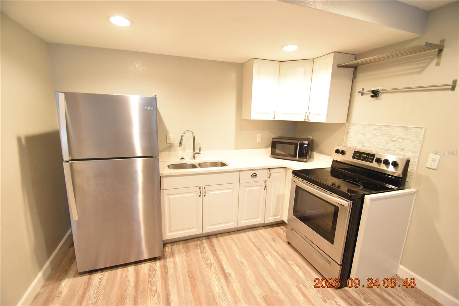 419 STREMMA RD #2 — photo 8