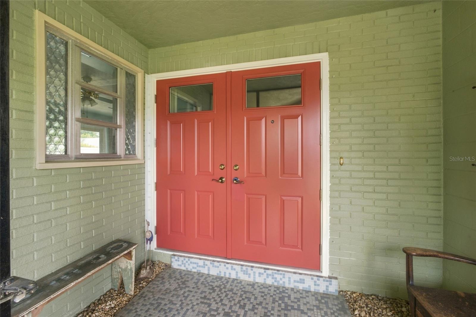 3921 PIN OAKS ST — photo 2