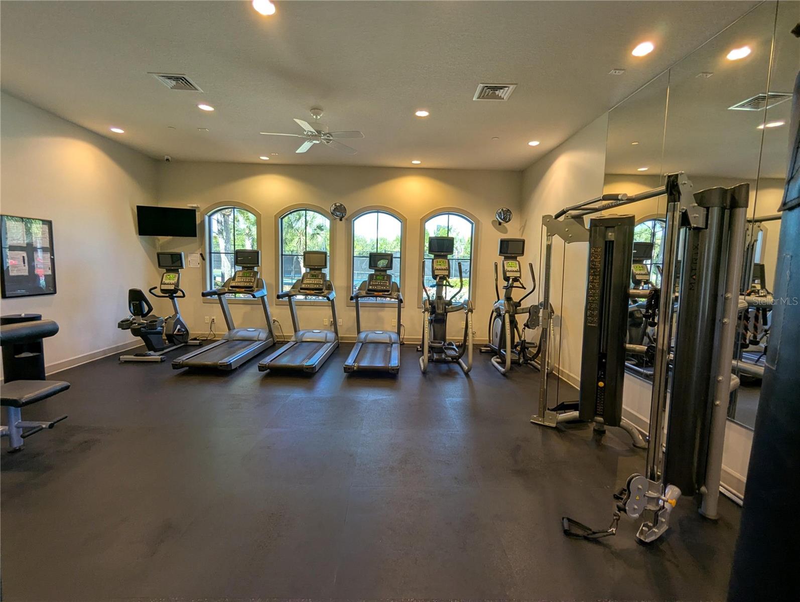 8413 ALBERATA VISTA DR — photo 41