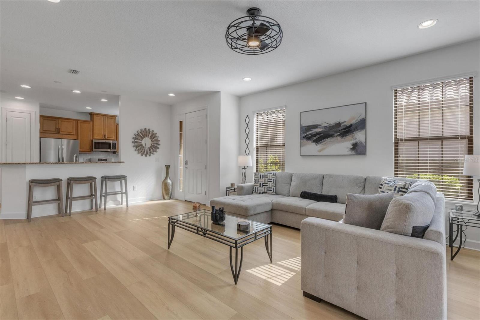 8413 ALBERATA VISTA DR — photo 5