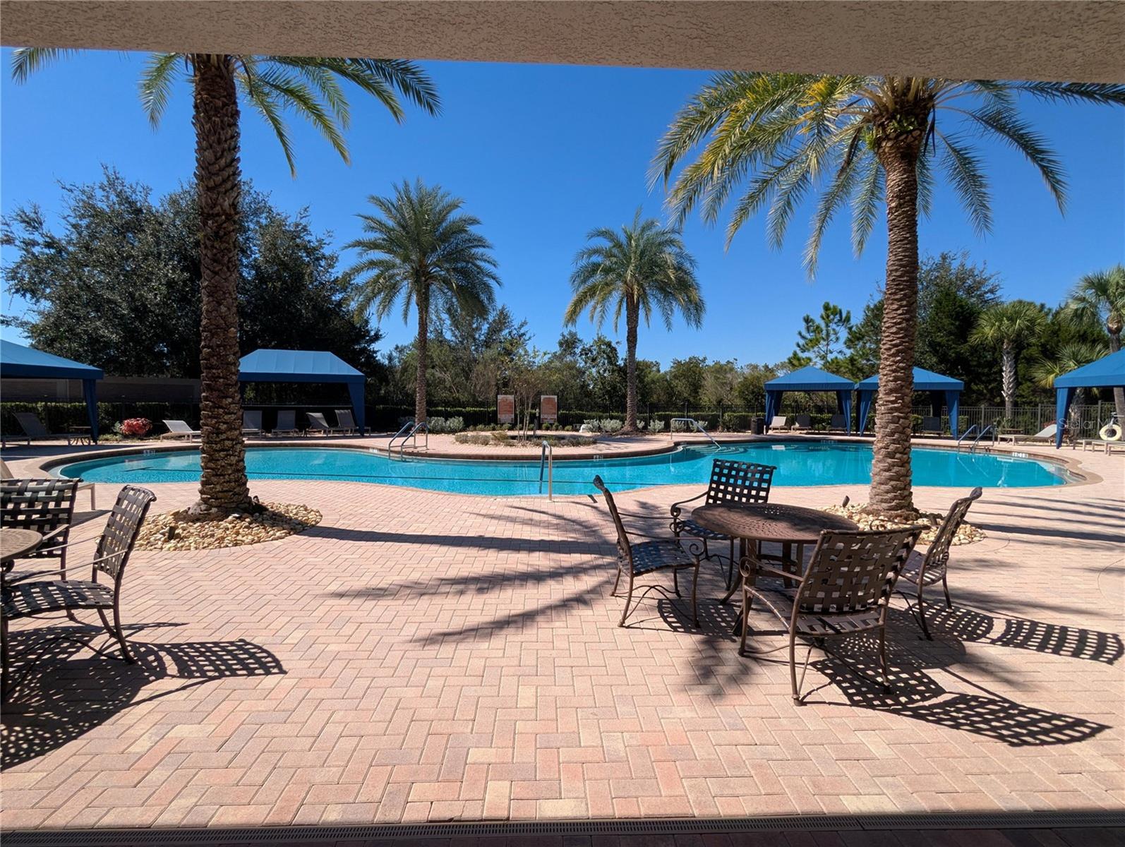 8413 ALBERATA VISTA DR — photo 40