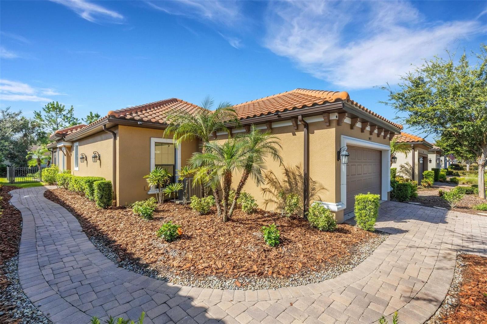 8413 ALBERATA VISTA DR — photo 2