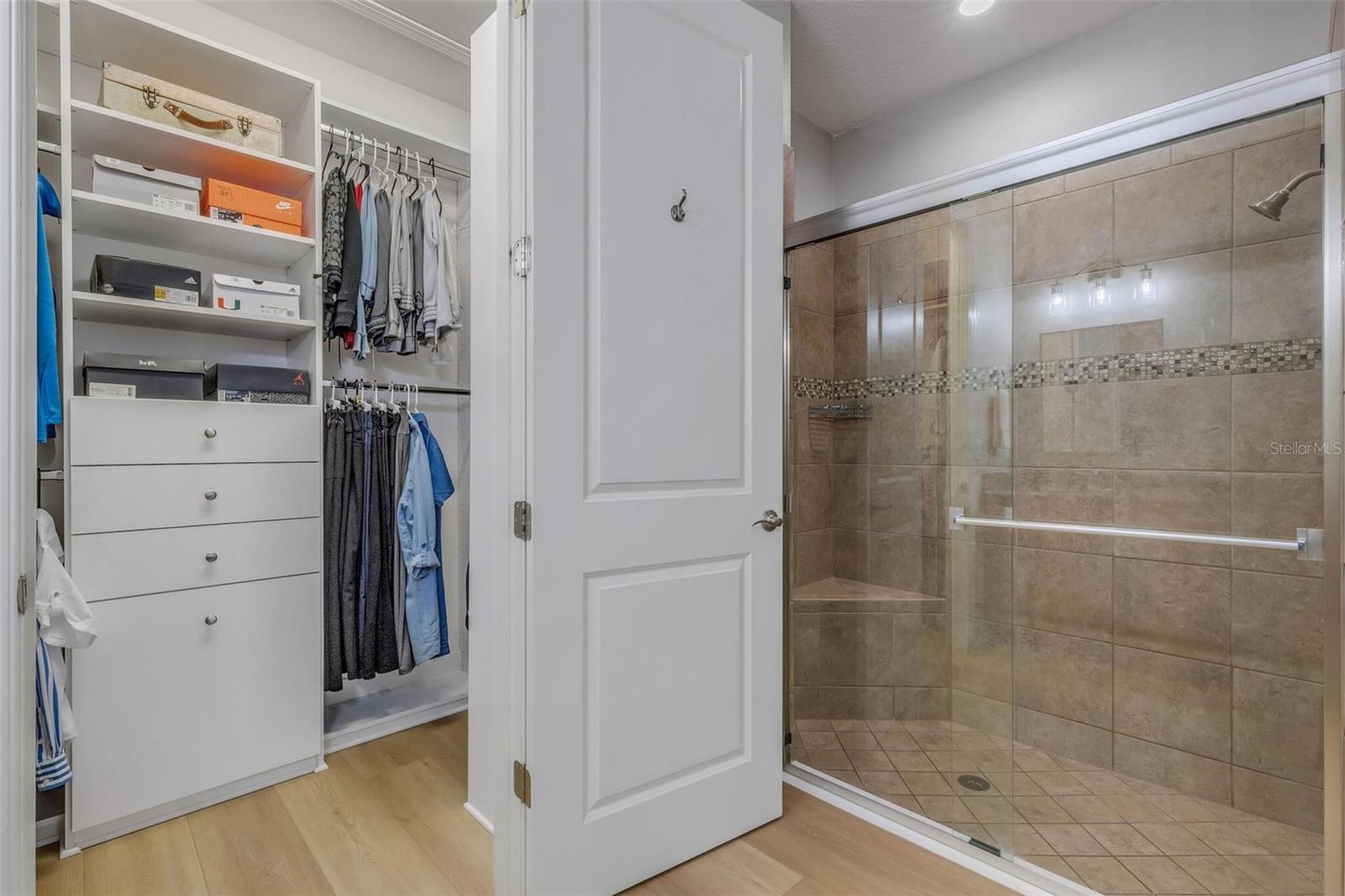 8413 ALBERATA VISTA DR — photo 28