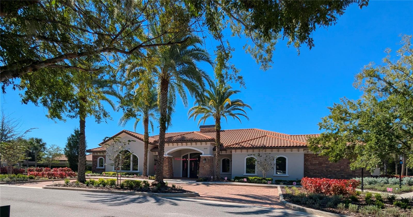 8413 ALBERATA VISTA DR — photo 34