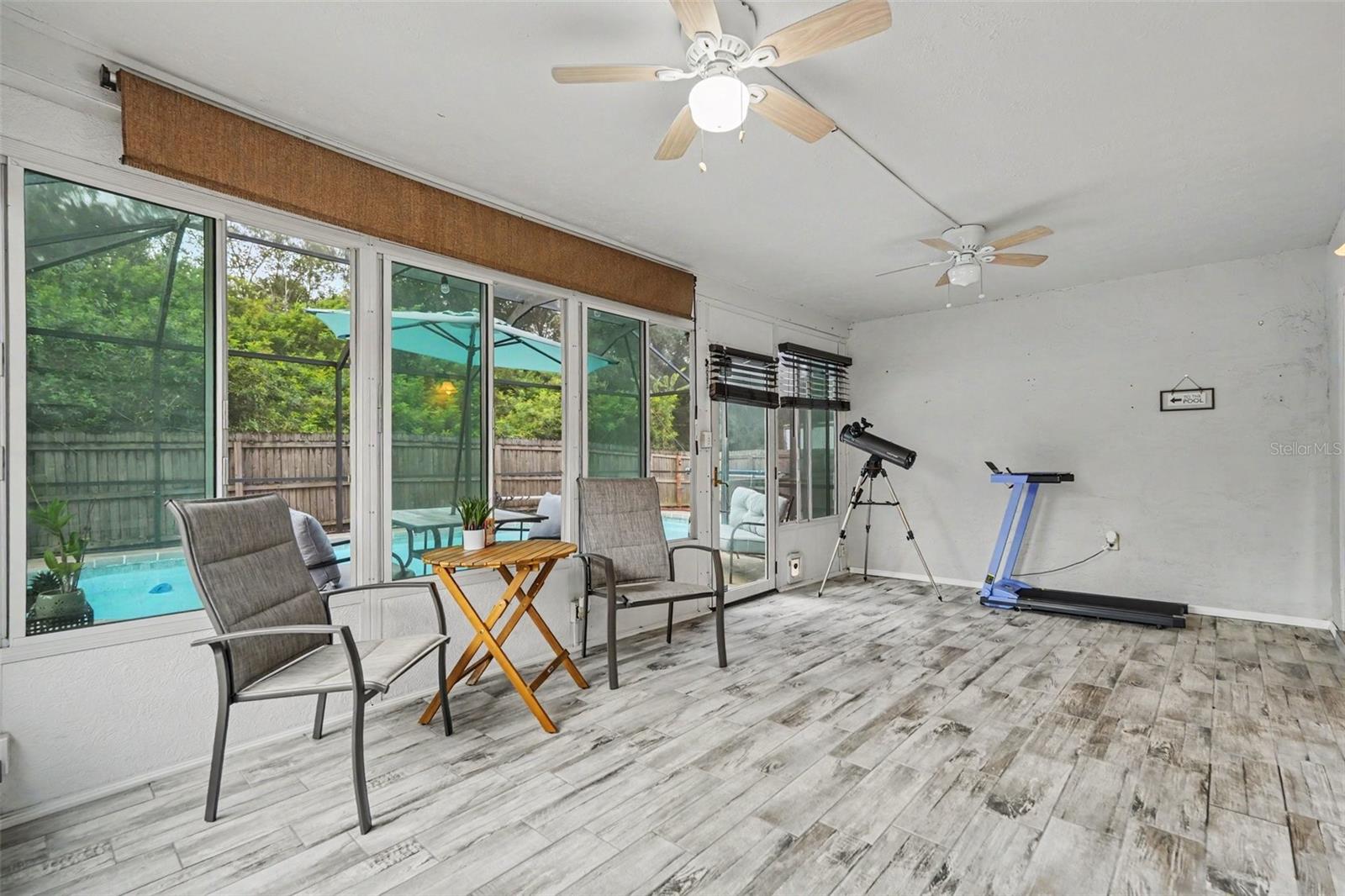 8064 FAWNRIDGE CIR — photo 13