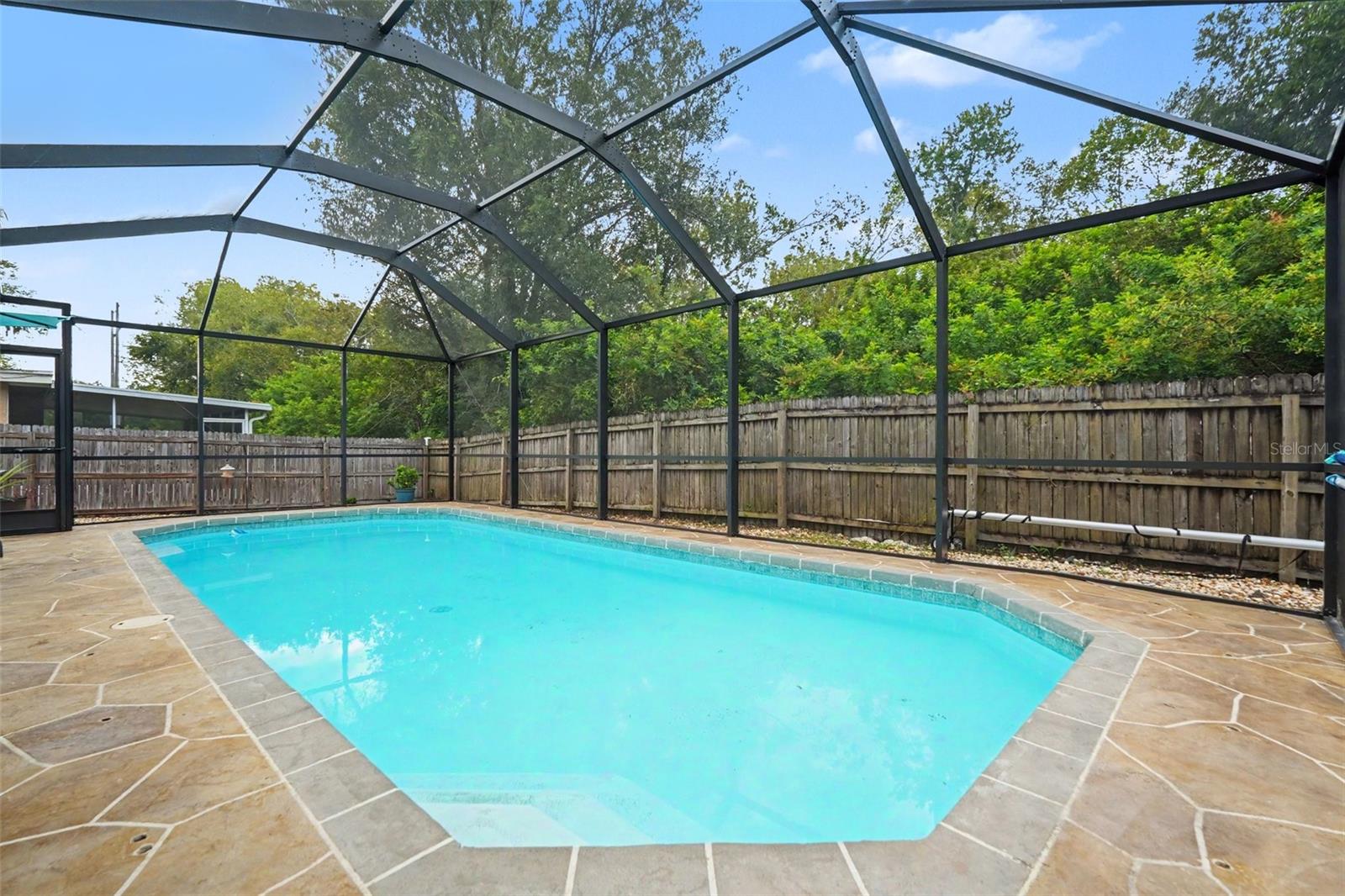 8064 FAWNRIDGE CIR — photo 4