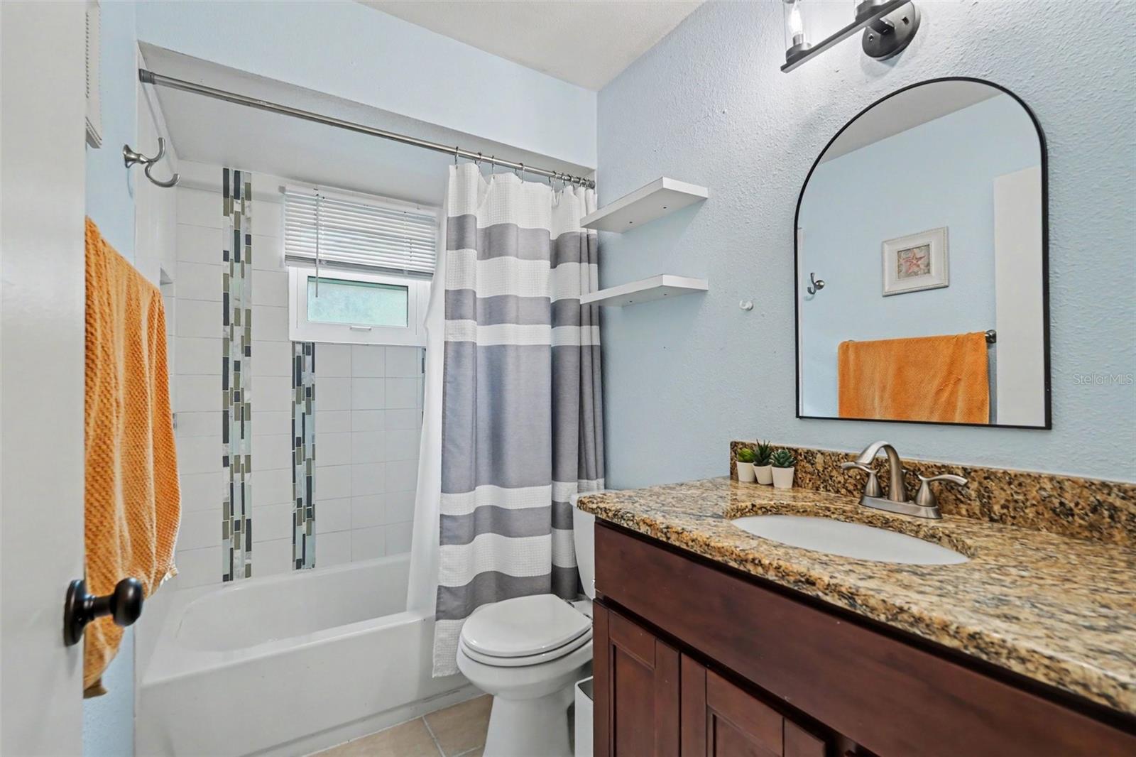 8064 FAWNRIDGE CIR — photo 22