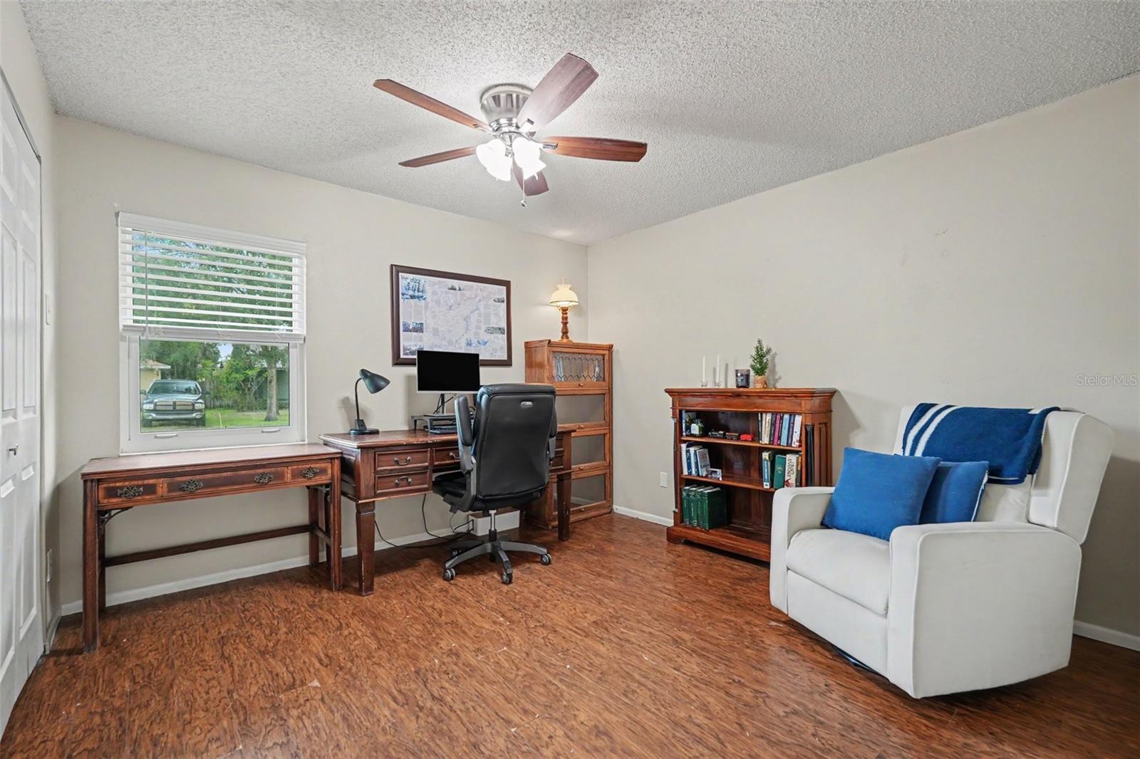 8064 FAWNRIDGE CIR — photo 21