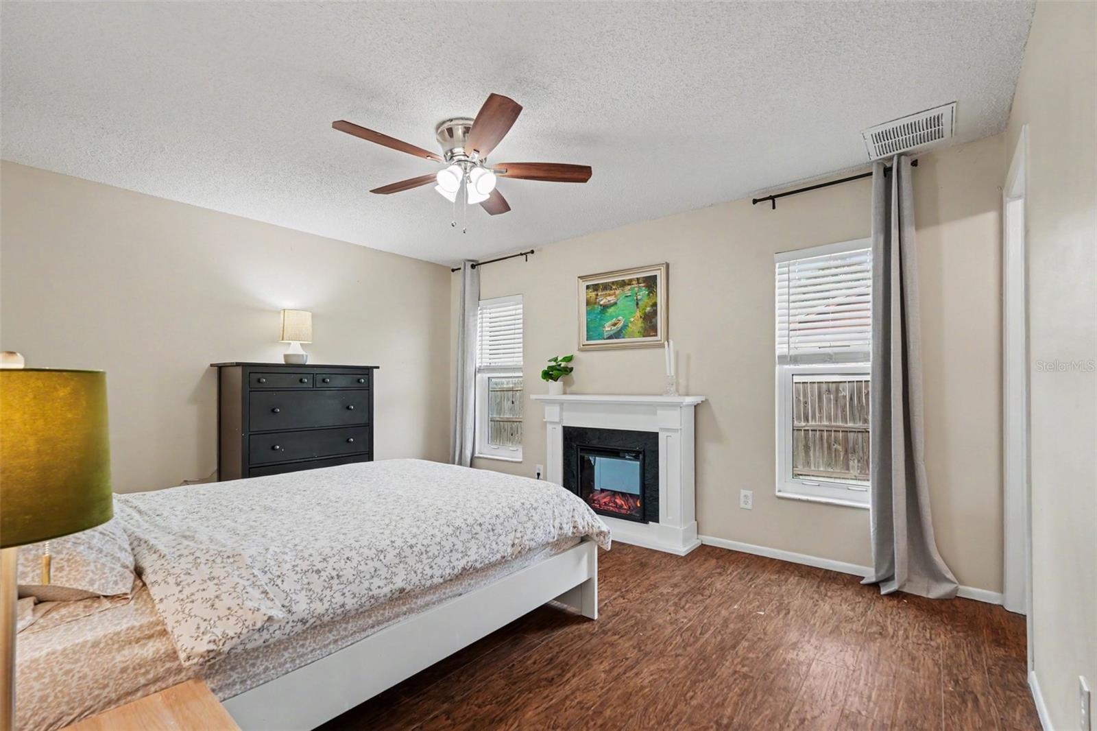 8064 FAWNRIDGE CIR — photo 14