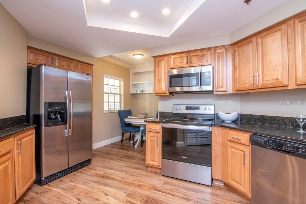 1002 S HARBOUR ISLAND BLVD #1302 — photo 11