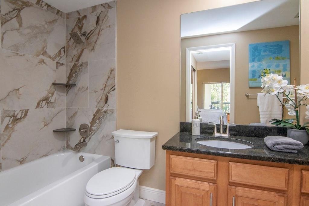 1002 S HARBOUR ISLAND BLVD #1302 — photo 32