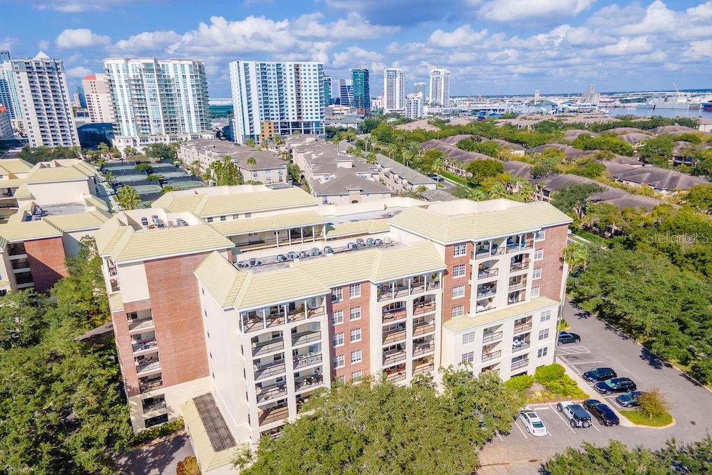 1002 S HARBOUR ISLAND BLVD #1302 — photo 60