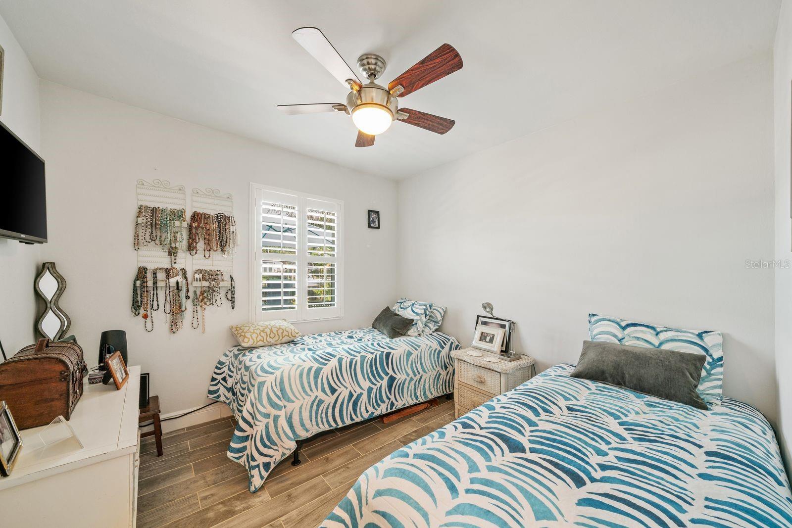 10713 DALTON AVE — photo 17