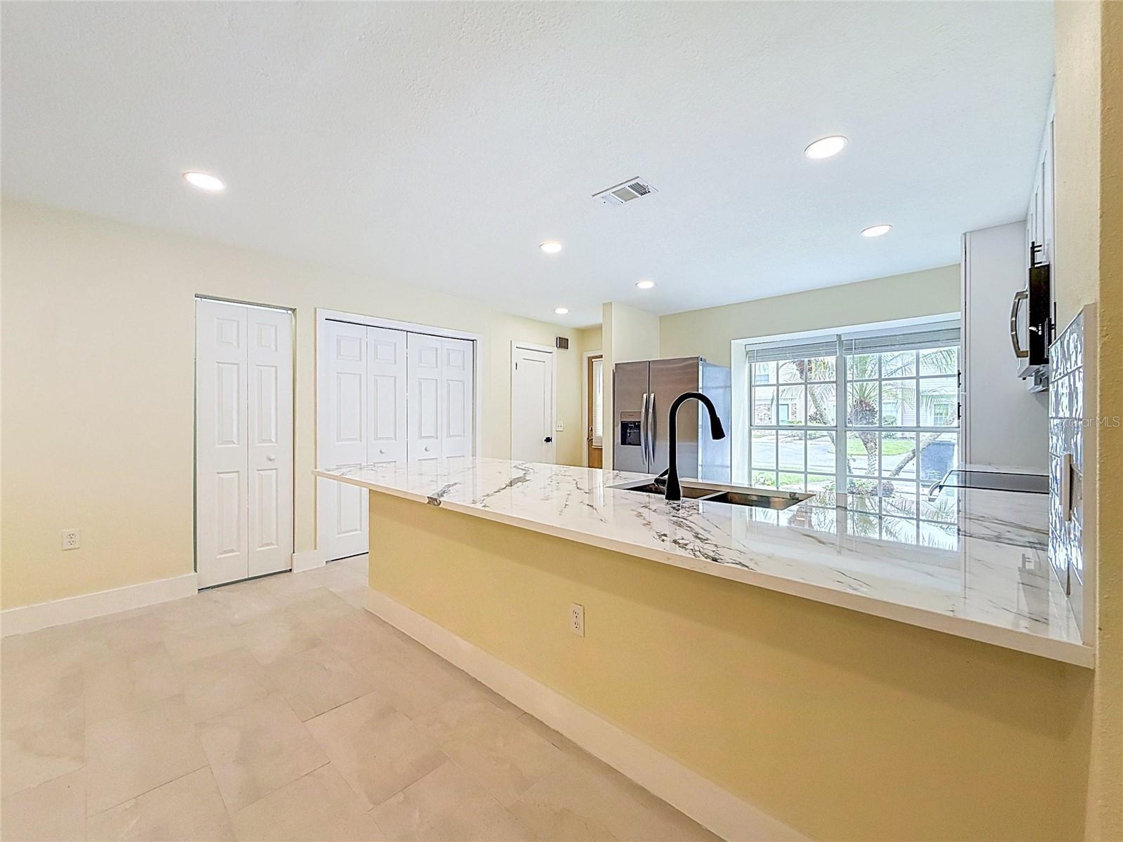 16110 RAMBLING VINE DR W — photo 26
