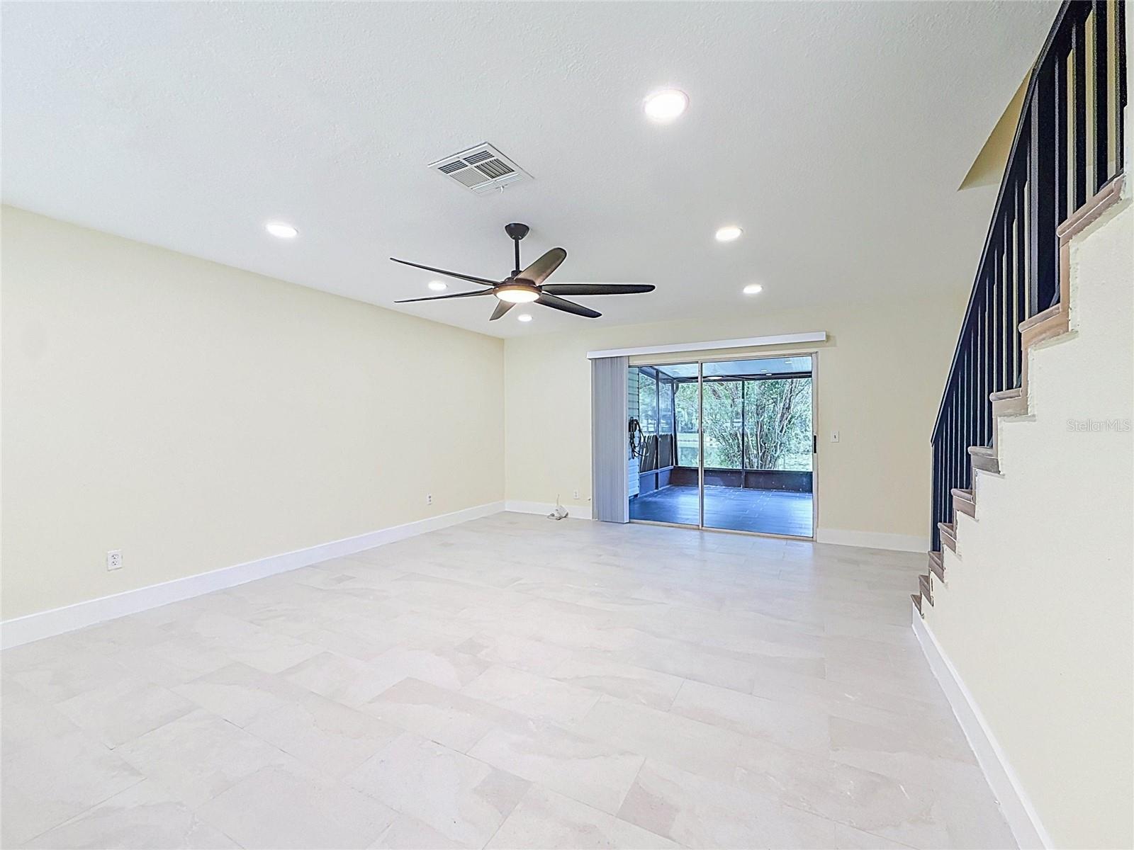 16110 RAMBLING VINE DR W — photo 24