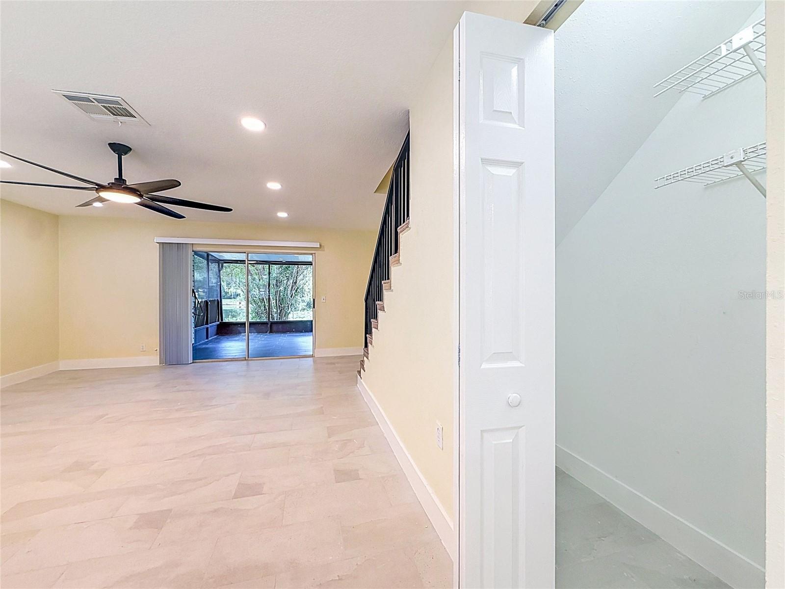 16110 RAMBLING VINE DR W — photo 29
