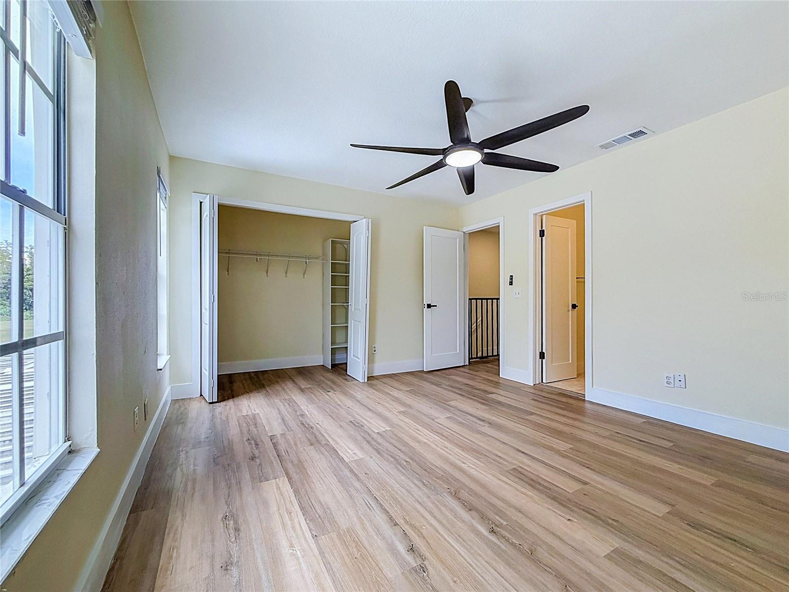 16110 RAMBLING VINE DR W — photo 38