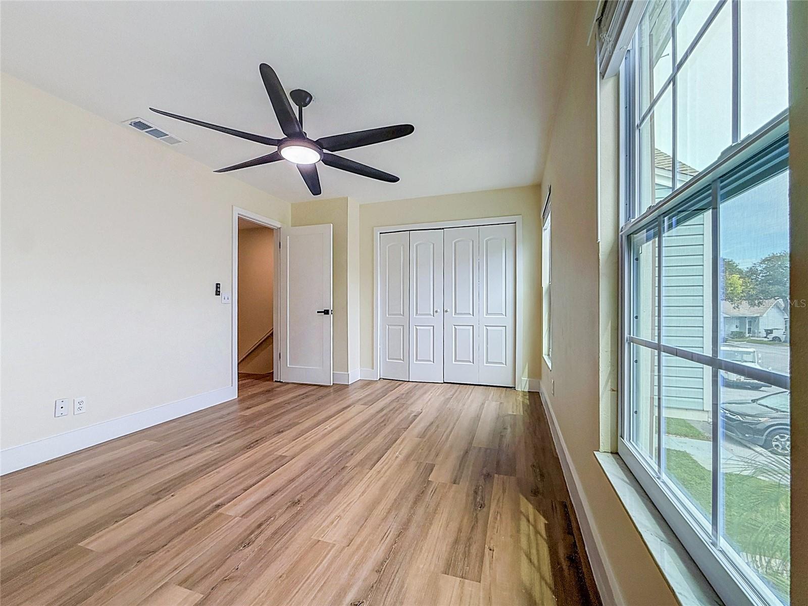 16110 RAMBLING VINE DR W — photo 34
