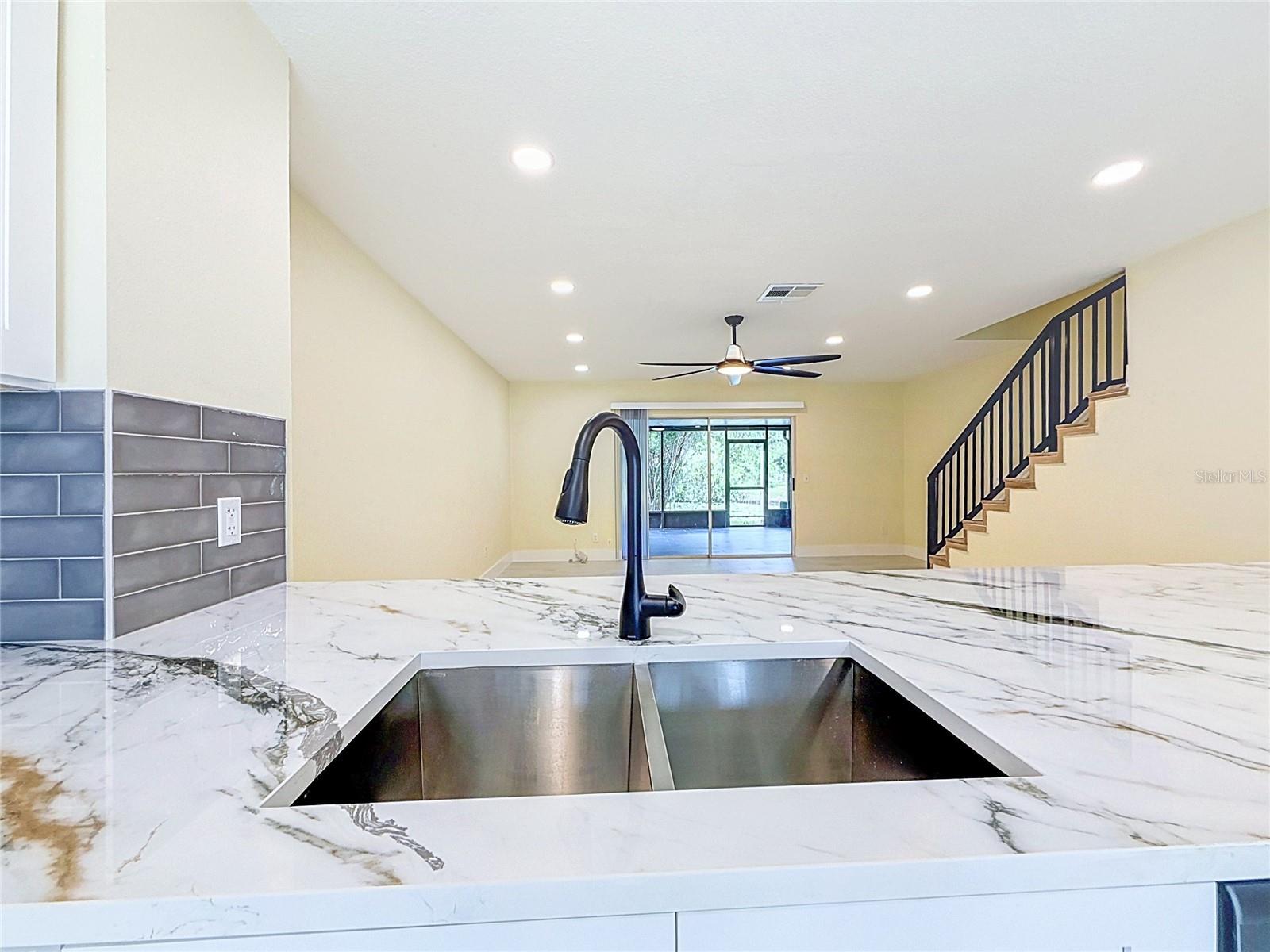 16110 RAMBLING VINE DR W — photo 22