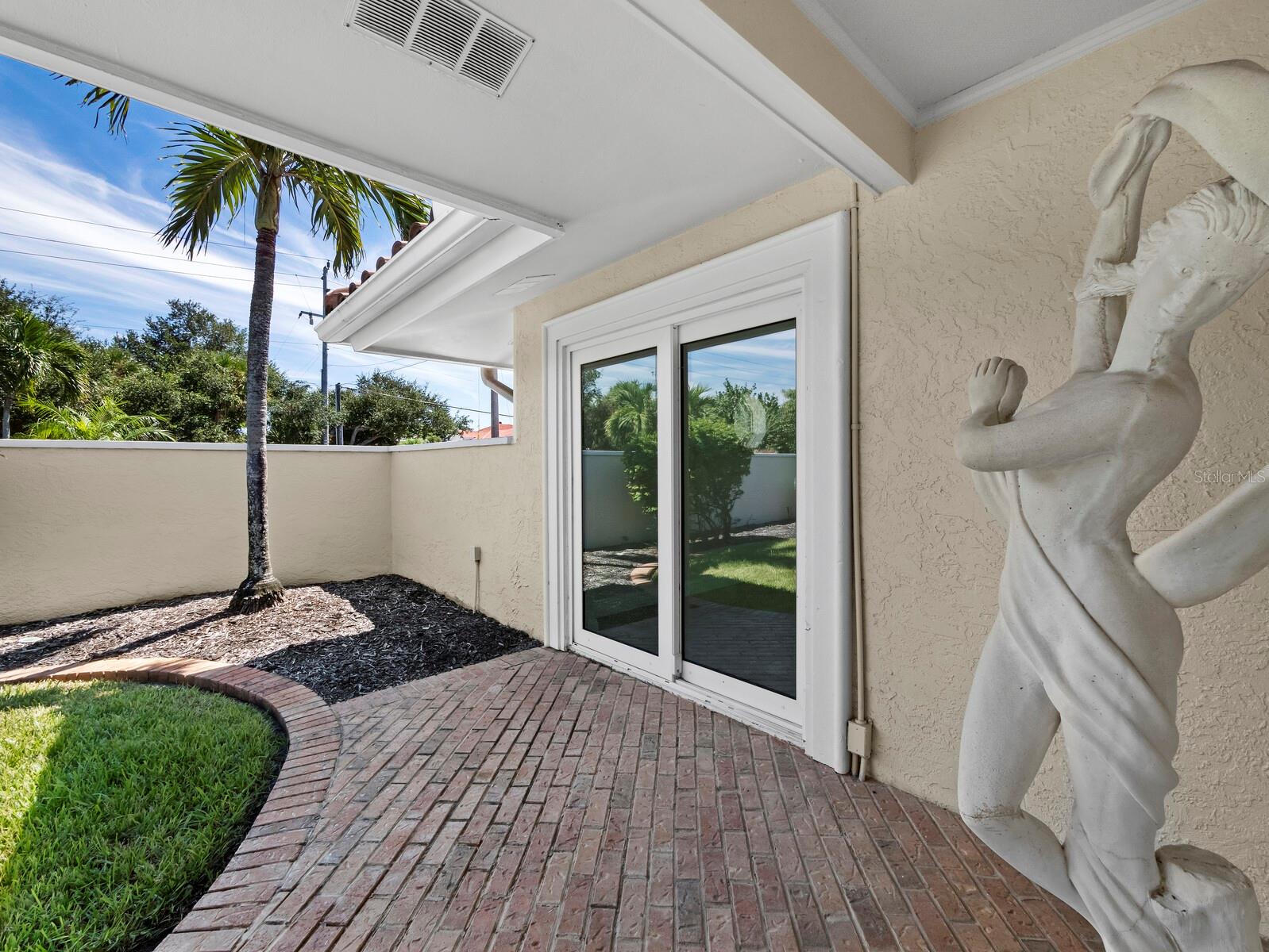 5012 HIGEL AVE — photo 30