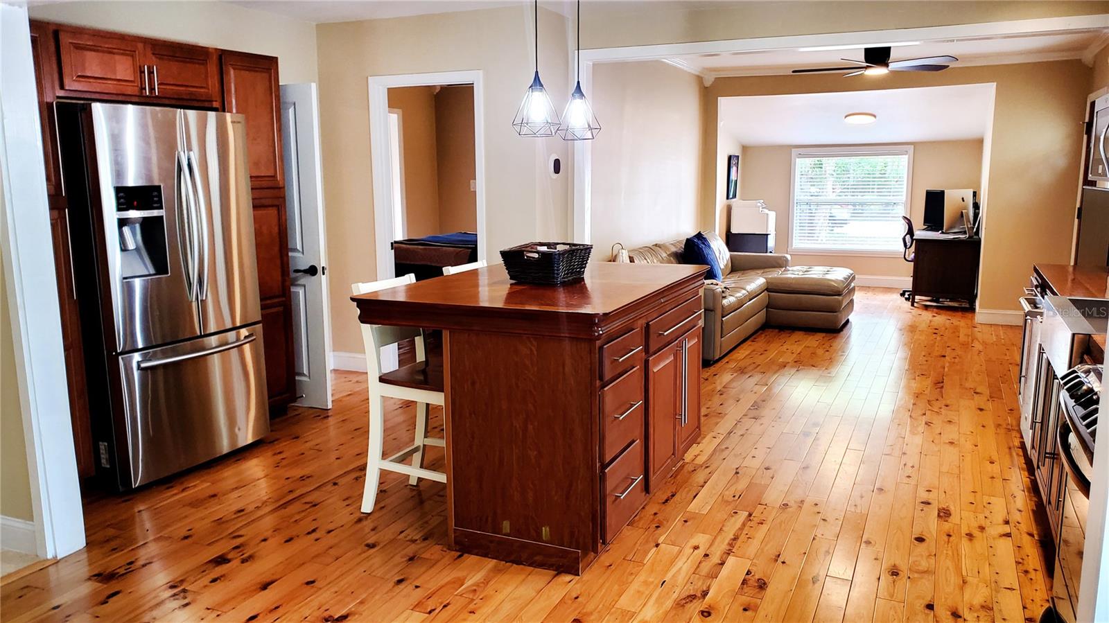 1722 ALBEMARLE RD — photo 4