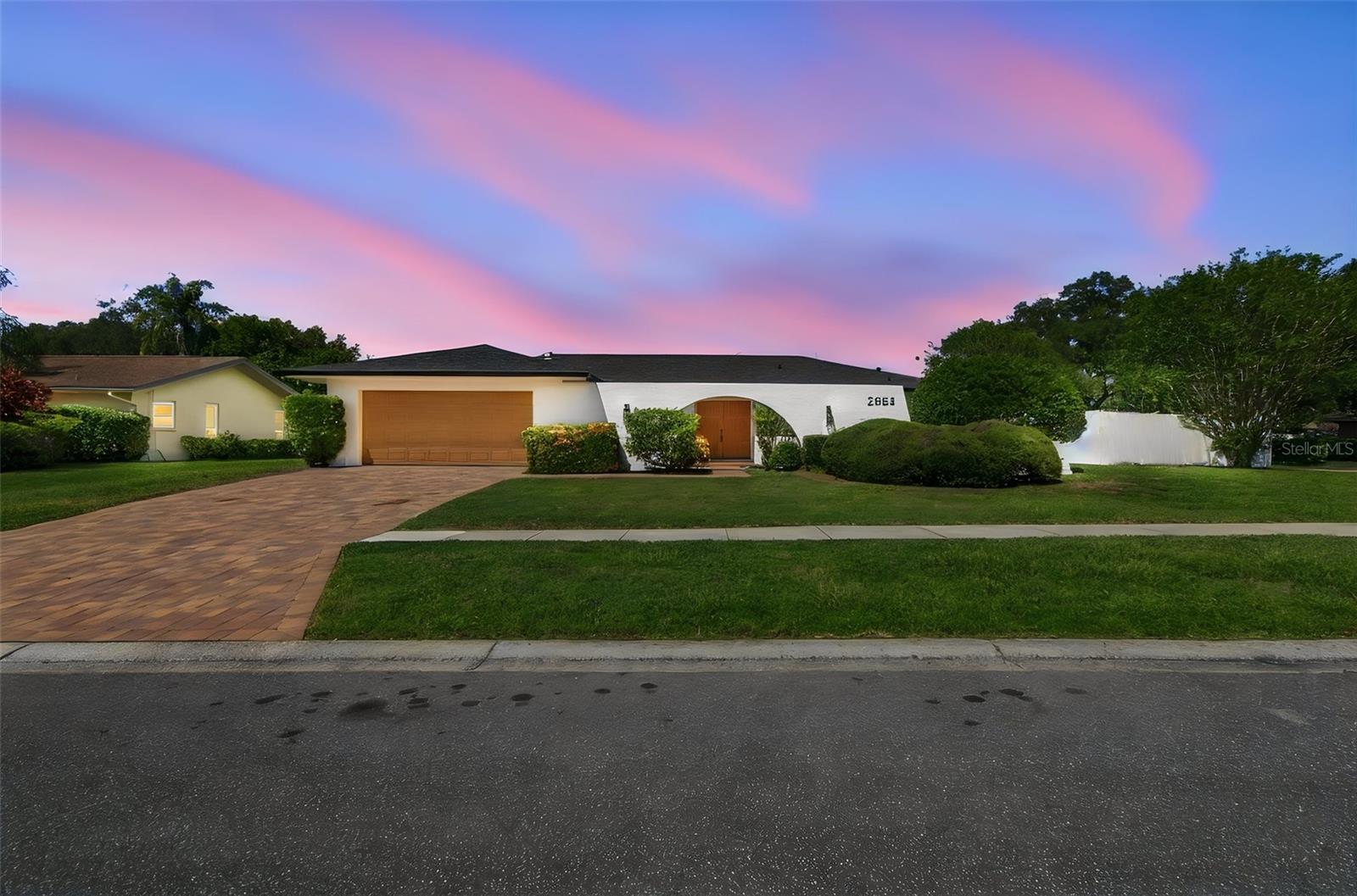 2654 AUGUSTA DR N — photo 2