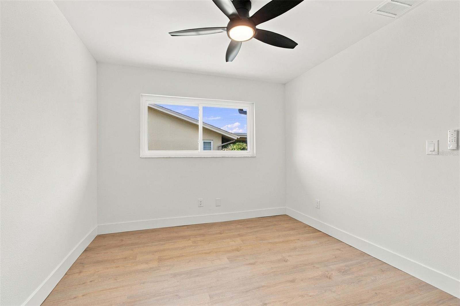 2654 AUGUSTA DR N — photo 59