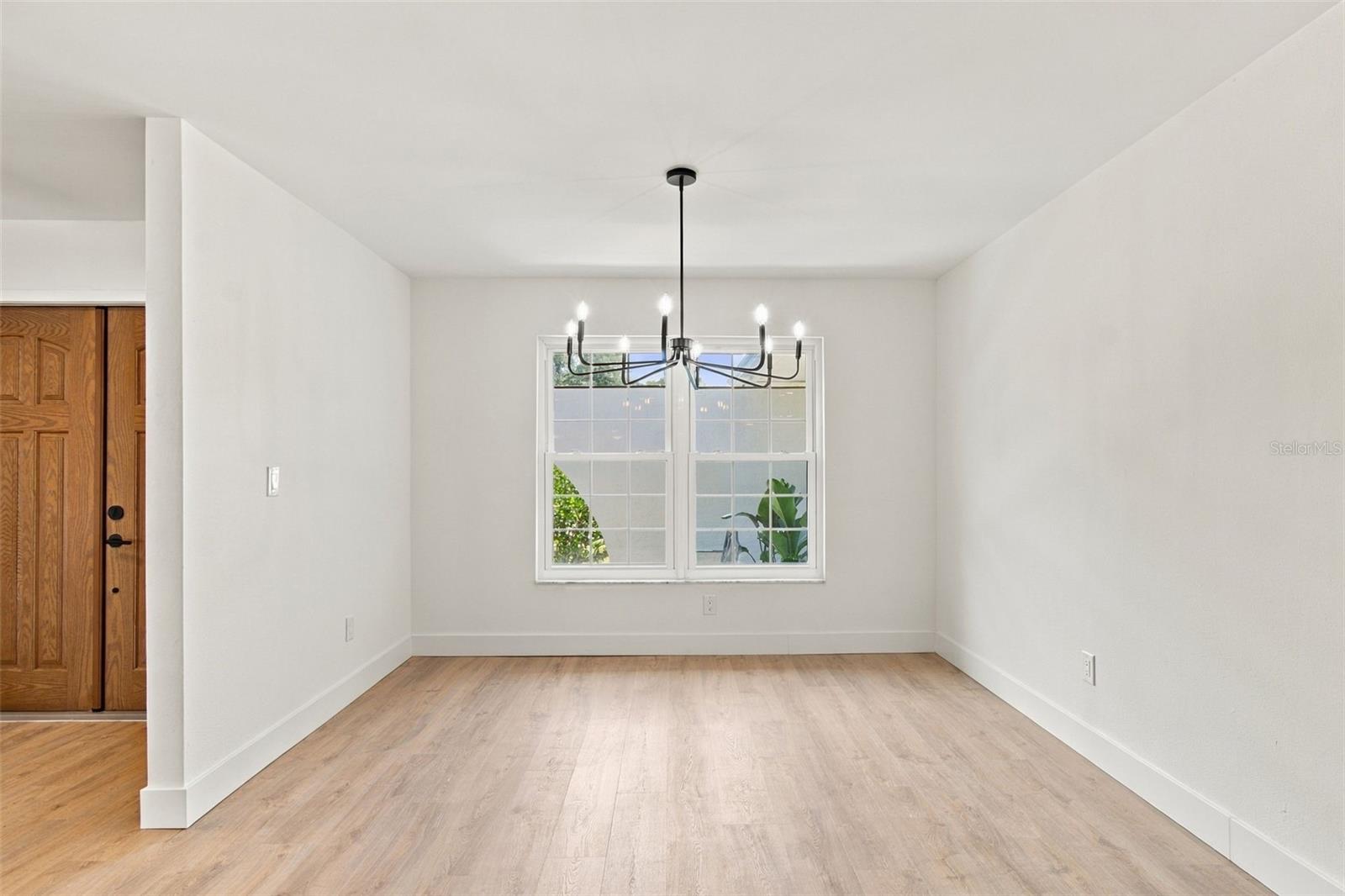 2654 AUGUSTA DR N — photo 26
