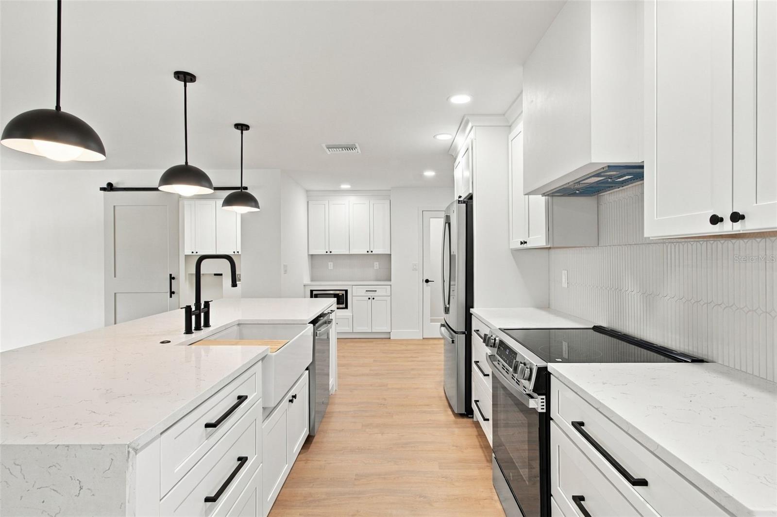 2654 AUGUSTA DR N — photo 22