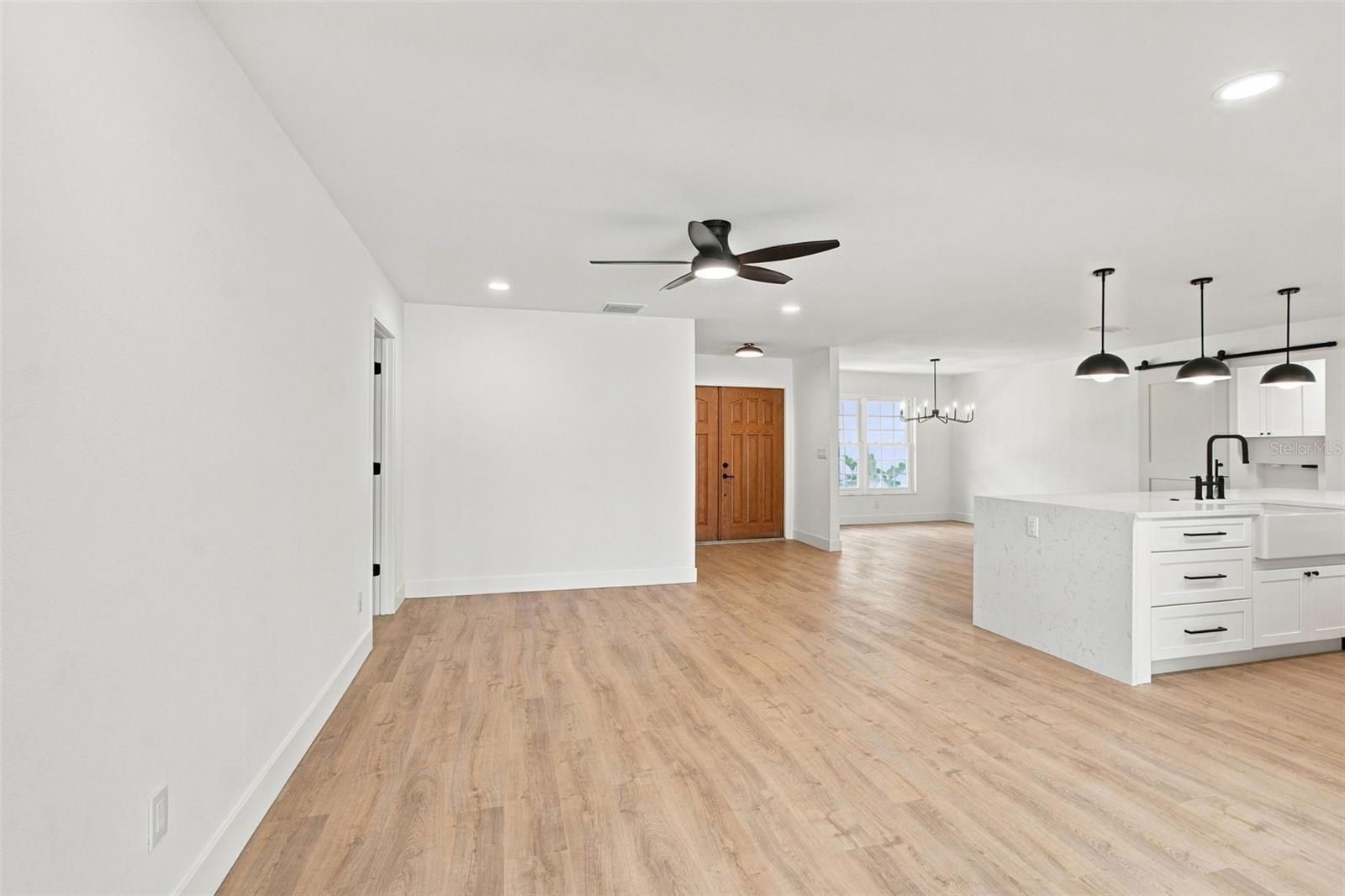 2654 AUGUSTA DR N — photo 13