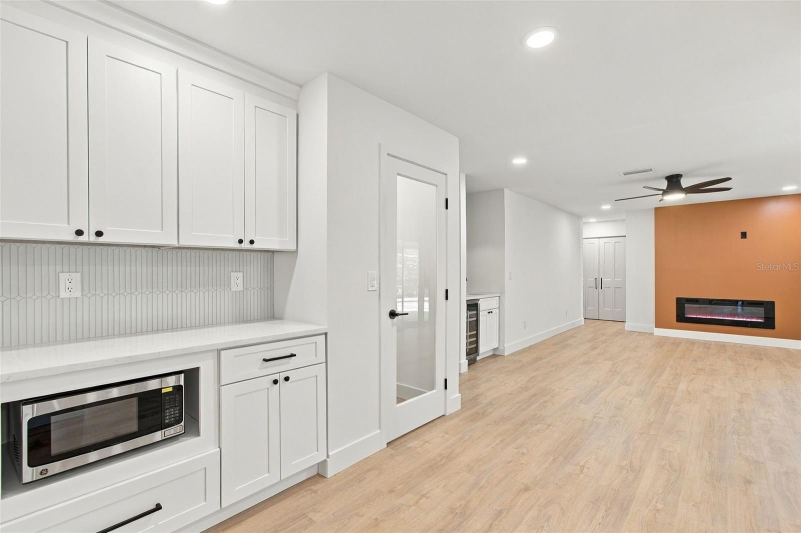 2654 AUGUSTA DR N — photo 28