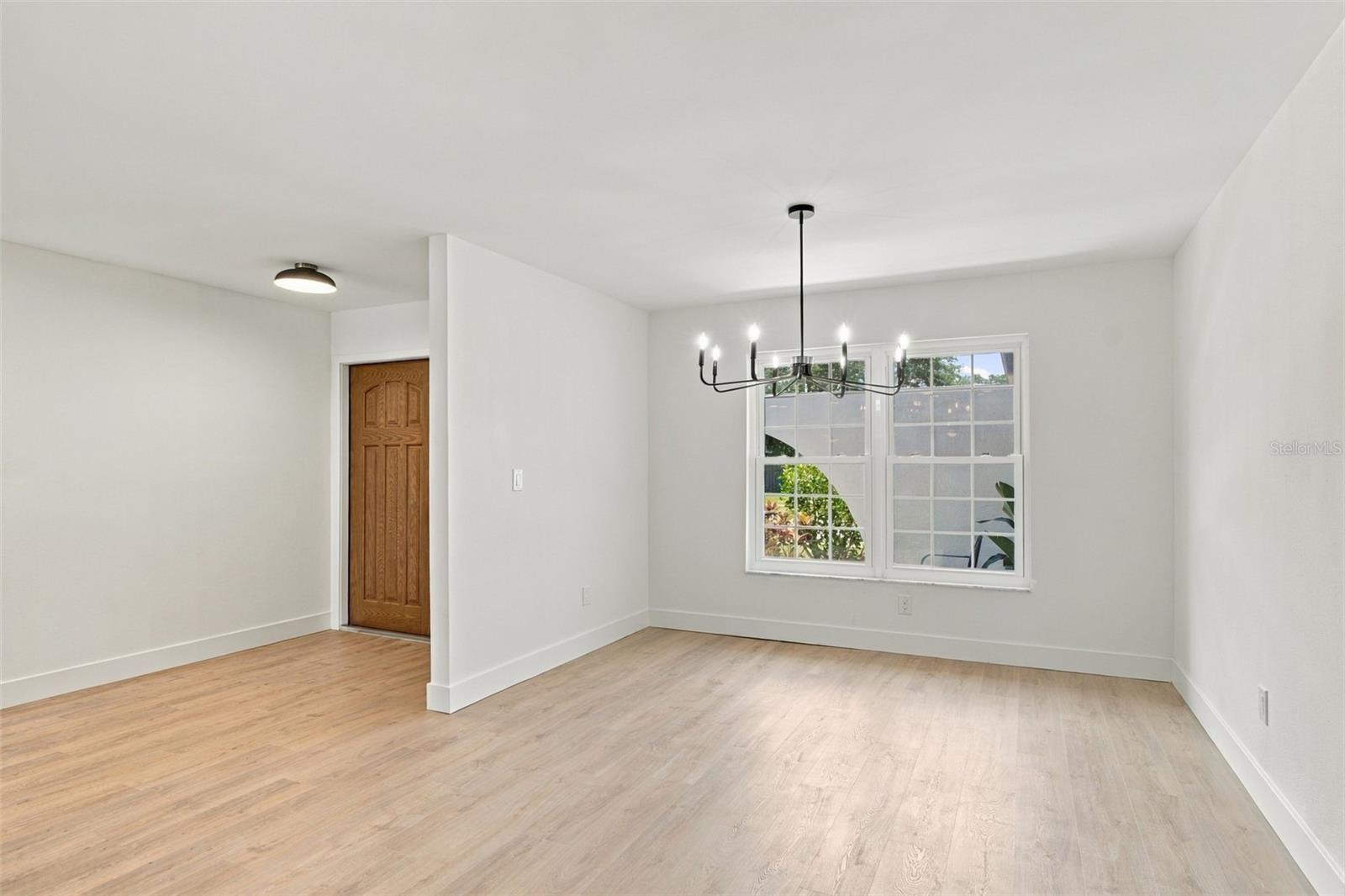 2654 AUGUSTA DR N — photo 25
