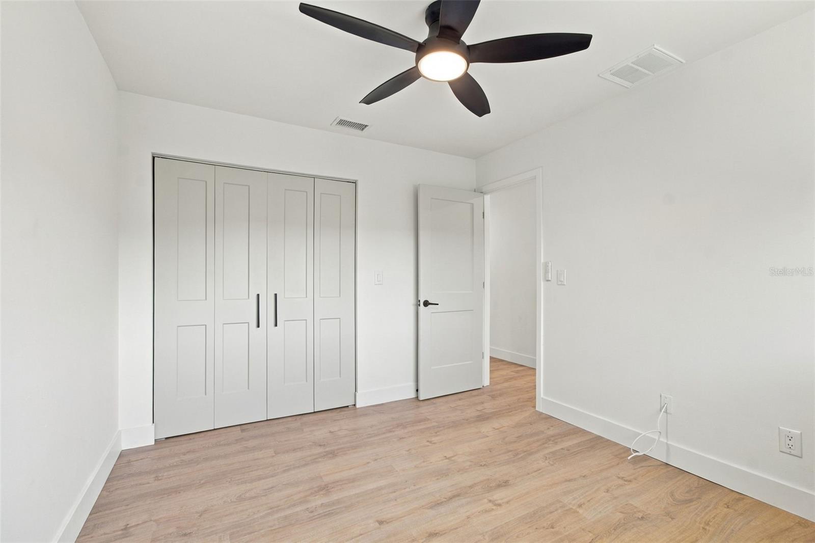 2654 AUGUSTA DR N — photo 52