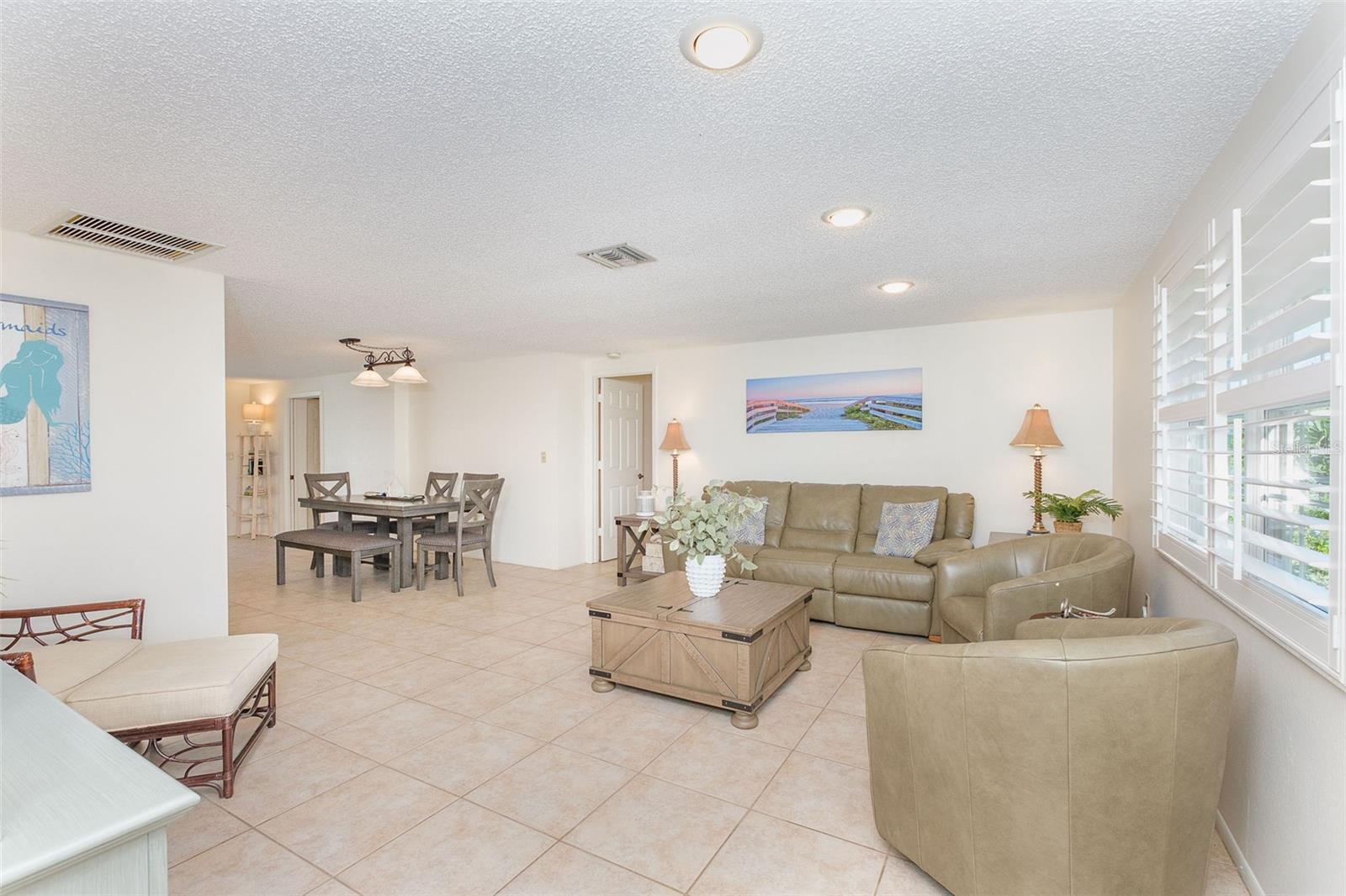 4708 ALLIGATOR DR — photo 9