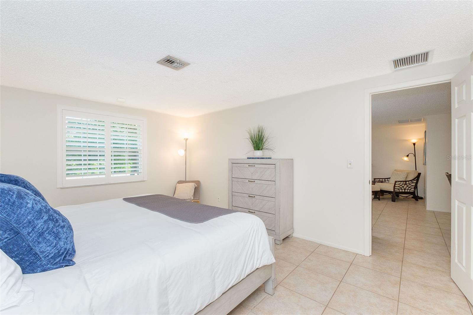4708 ALLIGATOR DR — photo 23
