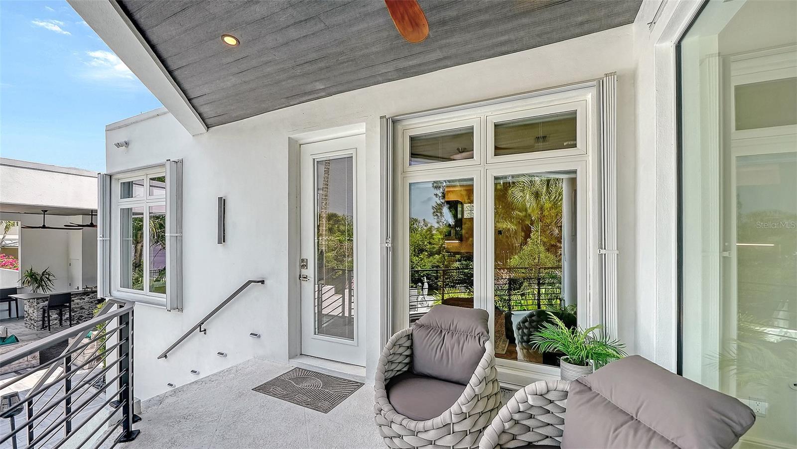 3718 SANDSPUR LN — photo 39