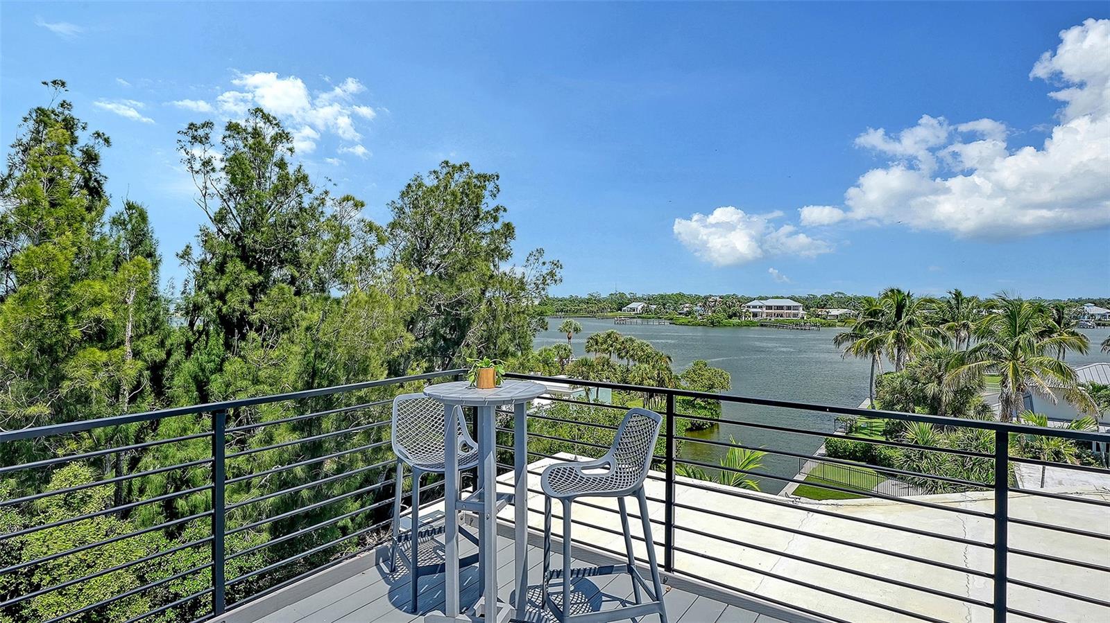 3718 SANDSPUR LN — photo 33