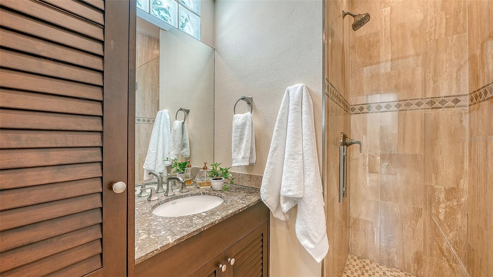 3718 SANDSPUR LN — photo 45