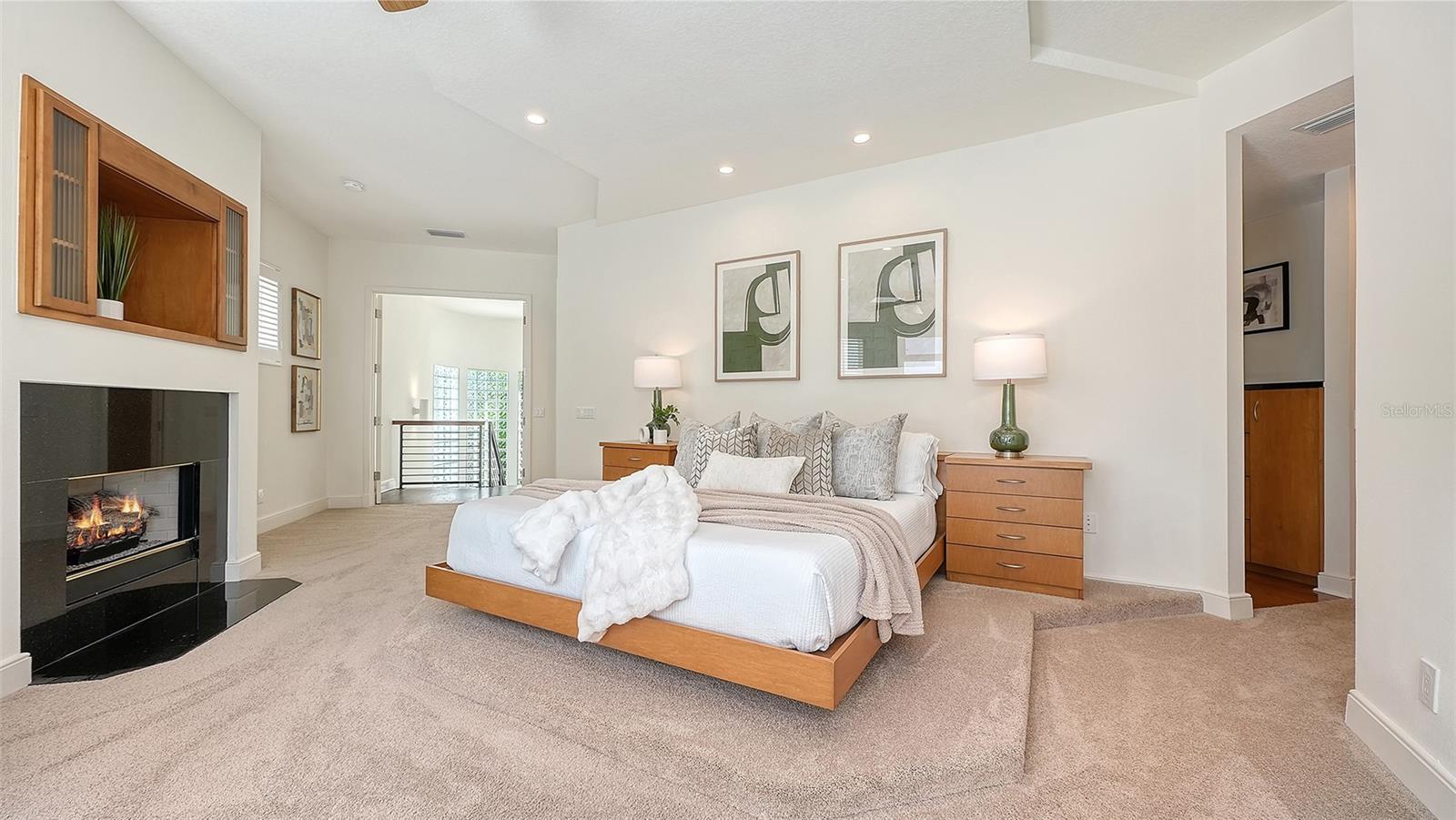 3718 SANDSPUR LN — photo 16