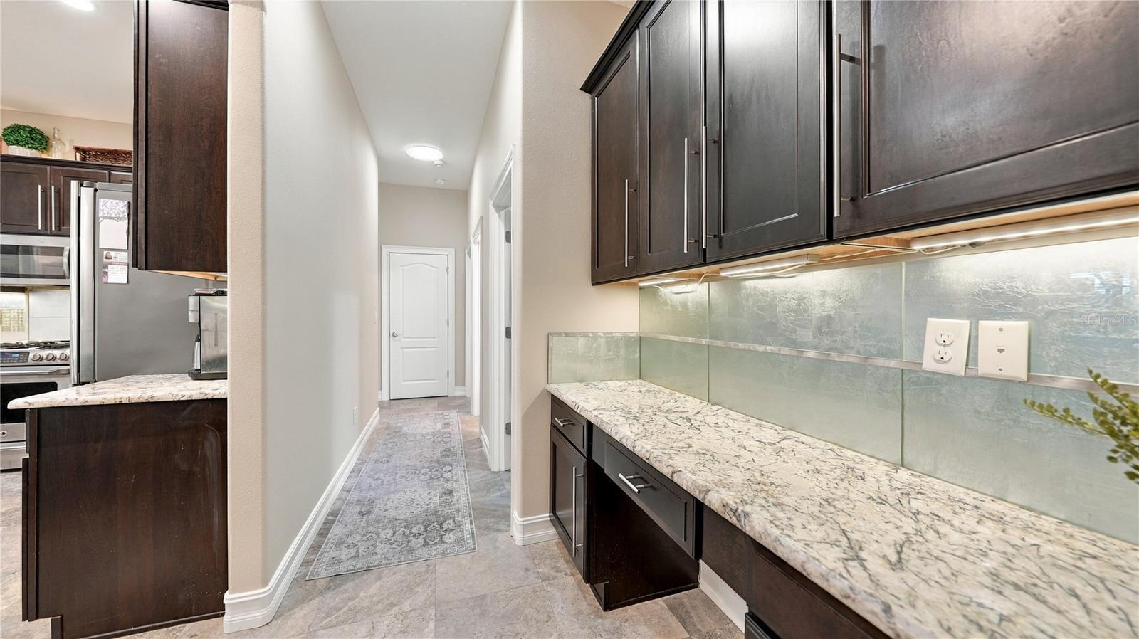 11403 GRAMERCY PARK AVE — photo 19