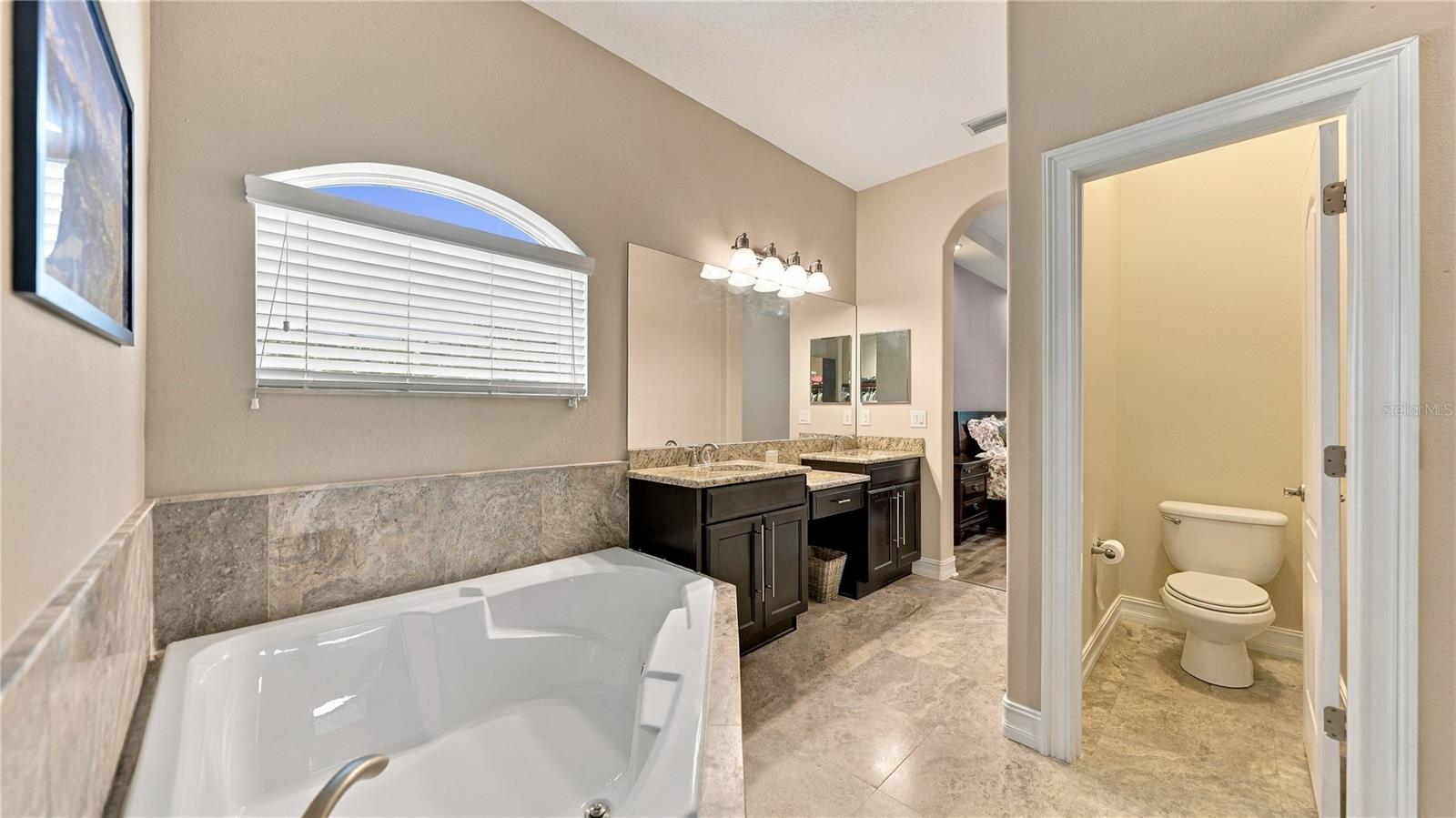 11403 GRAMERCY PARK AVE — photo 22