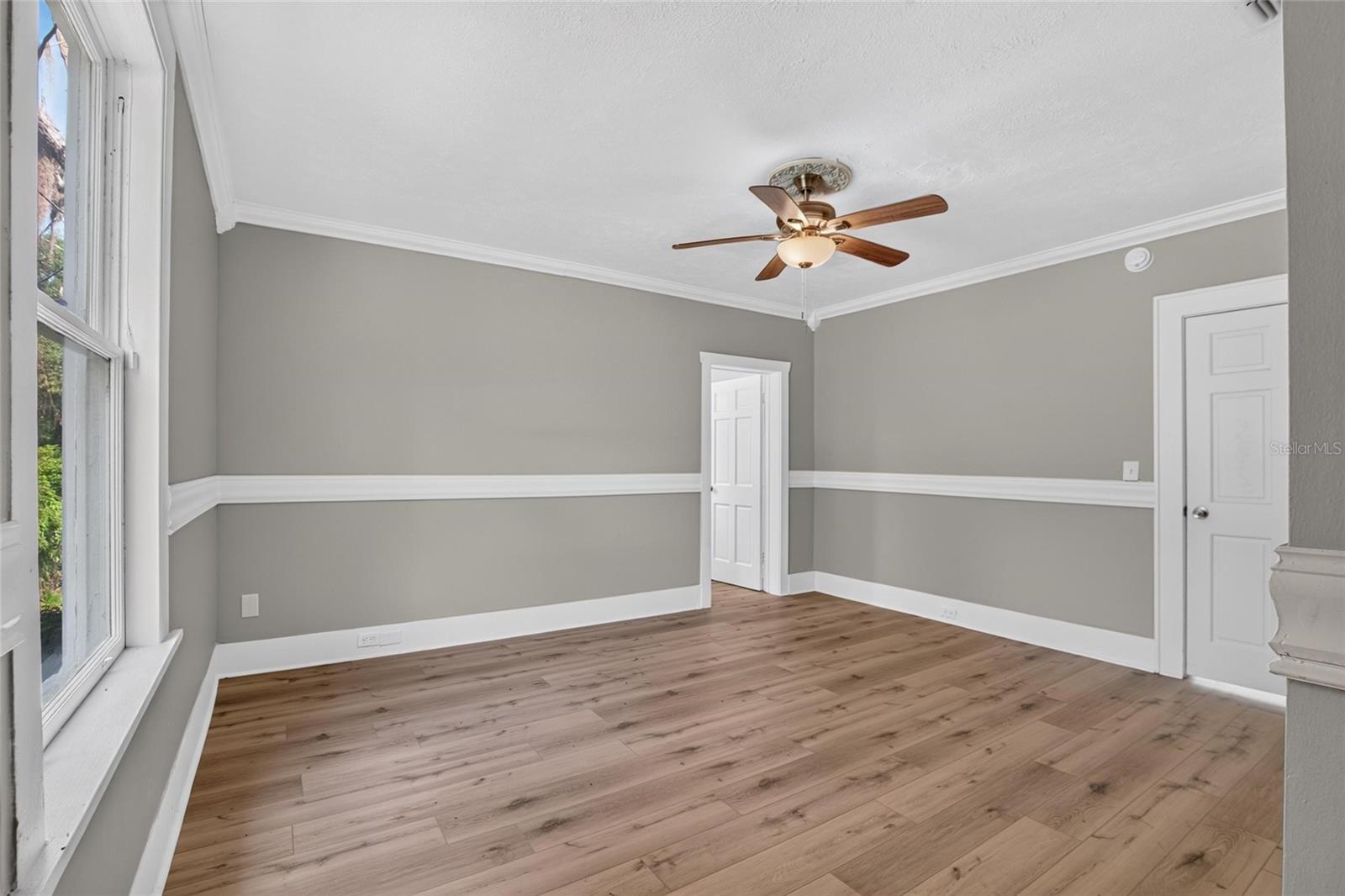 408 W HERRING ST — photo 34