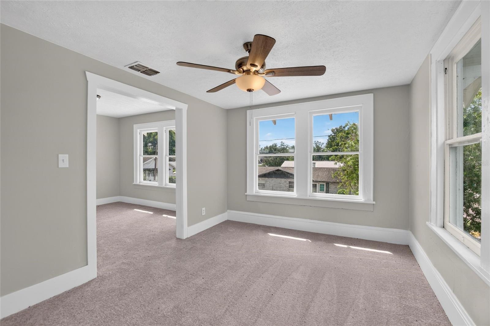 408 W HERRING ST — photo 52