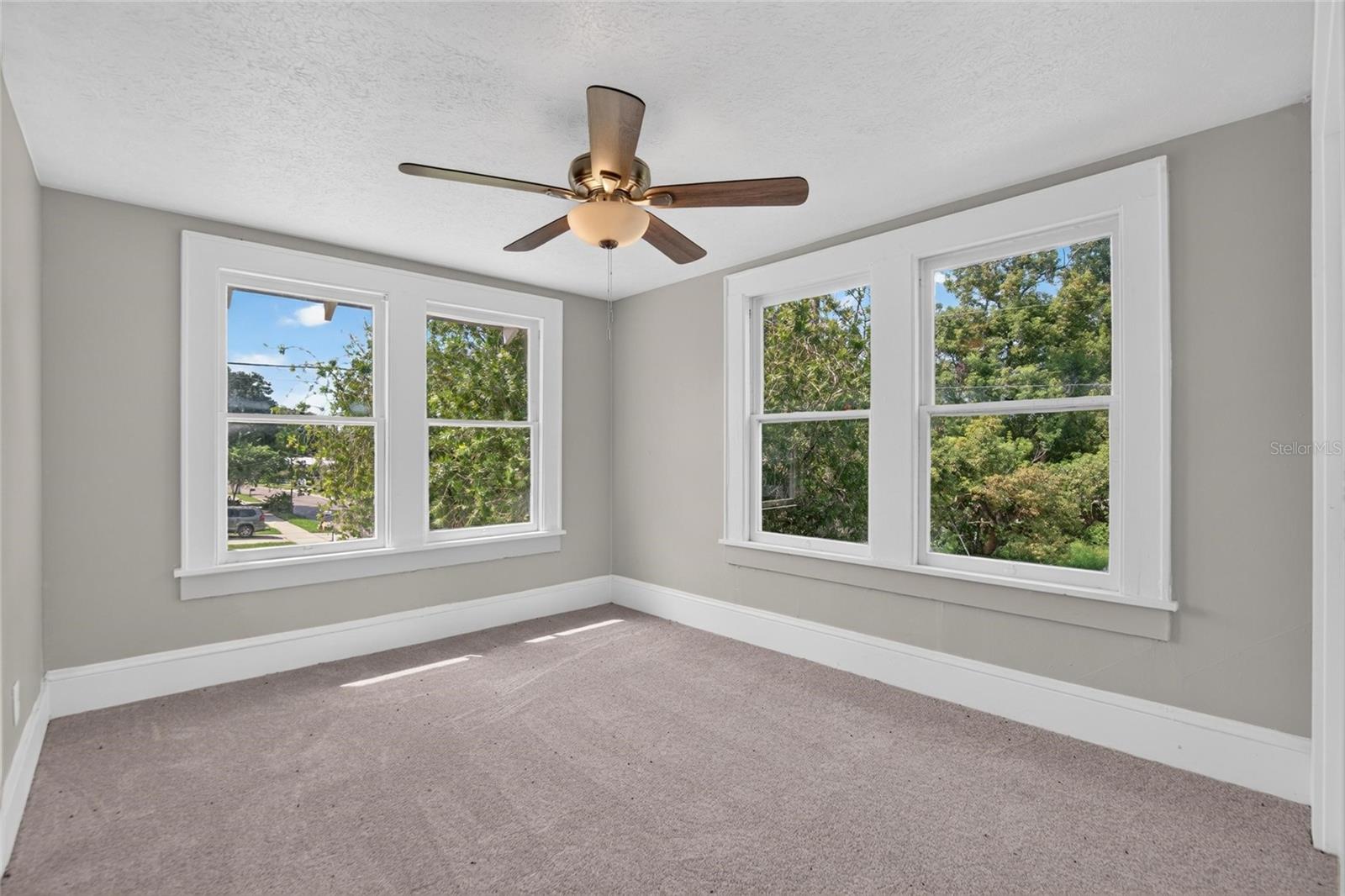 408 W HERRING ST — photo 51