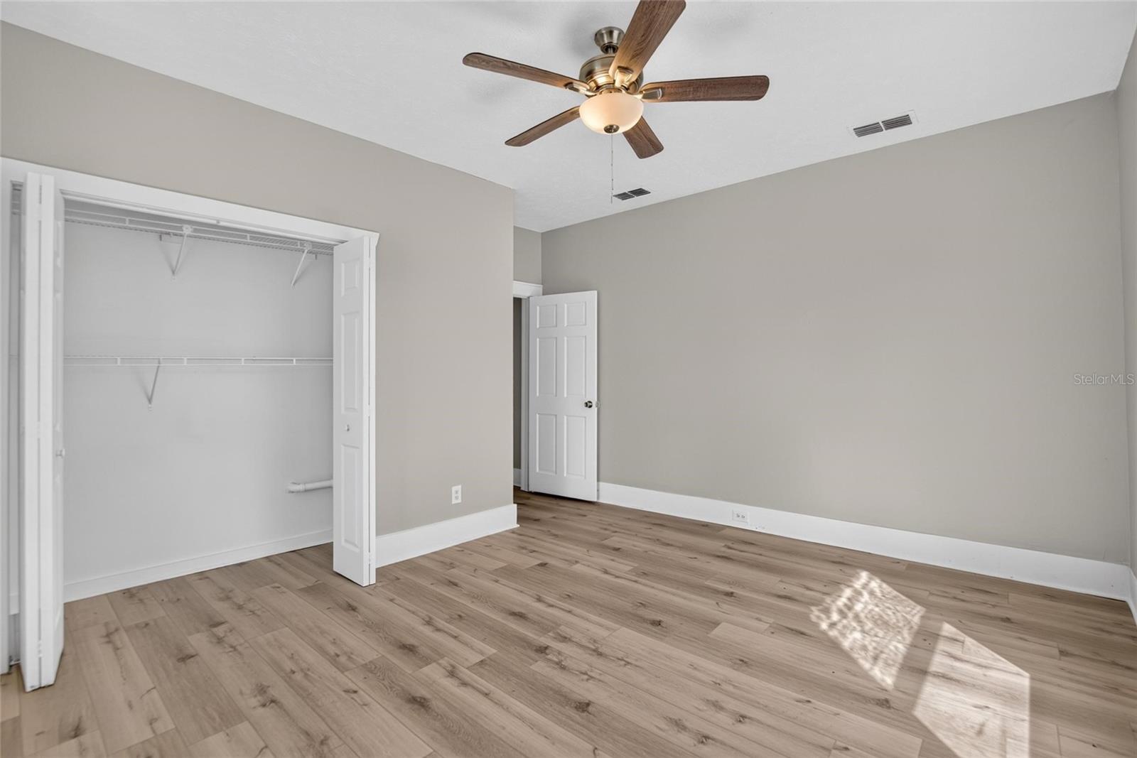 408 W HERRING ST — photo 15