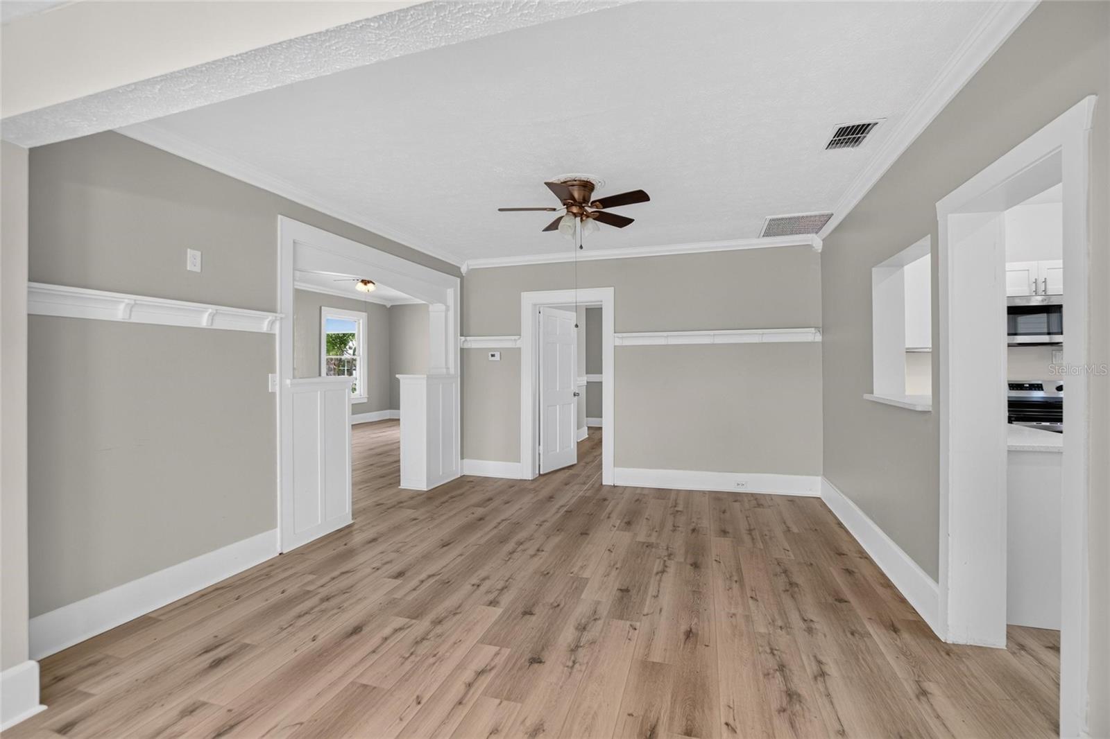 408 W HERRING ST — photo 19