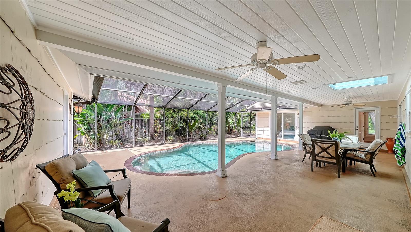 4887 PEREGRINE POINT CIR E — photo 42