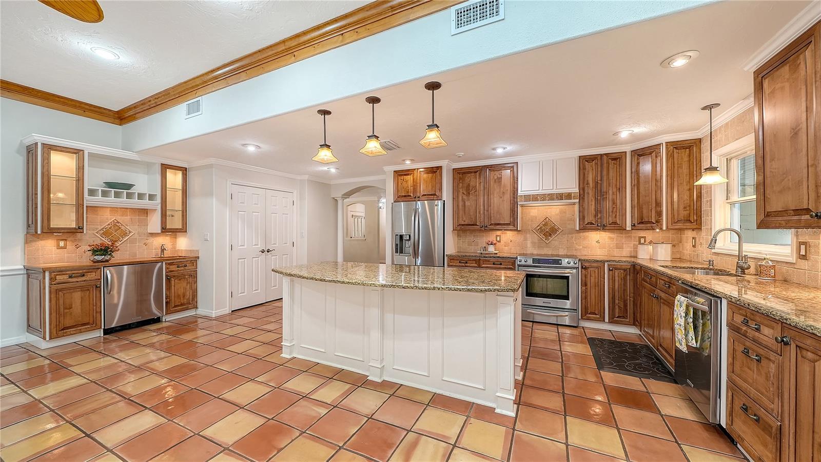 4887 PEREGRINE POINT CIR E — photo 21