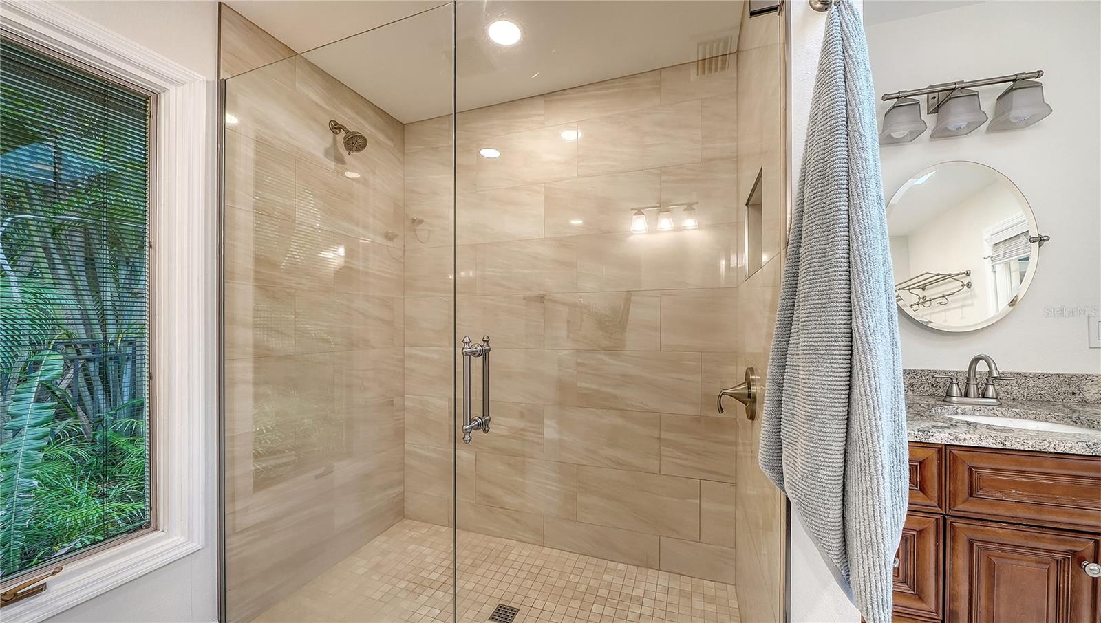 4887 PEREGRINE POINT CIR E — photo 30