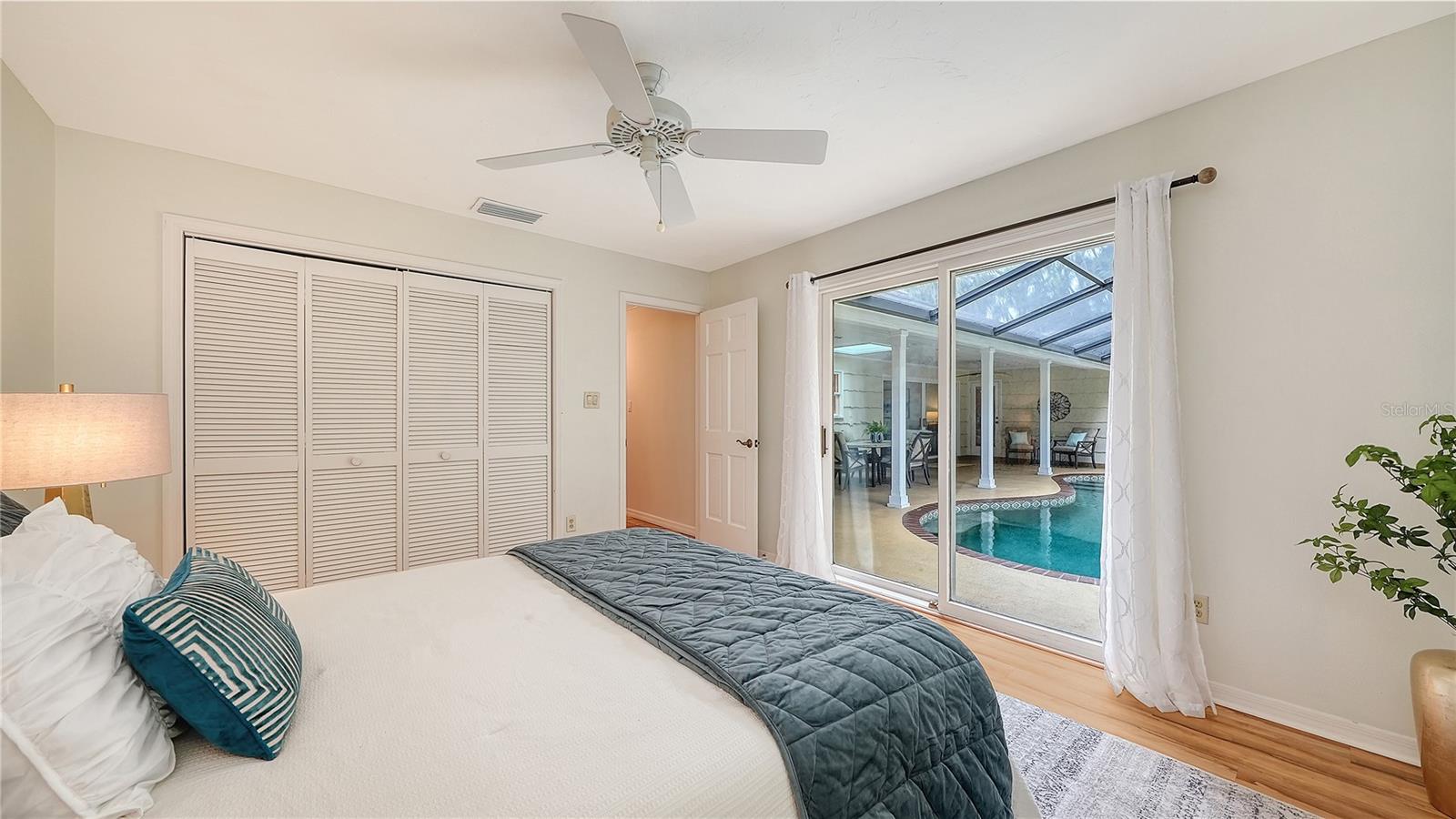 4887 PEREGRINE POINT CIR E — photo 34